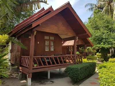 Bungalow con vistas a la piscina — Morning Star Resort